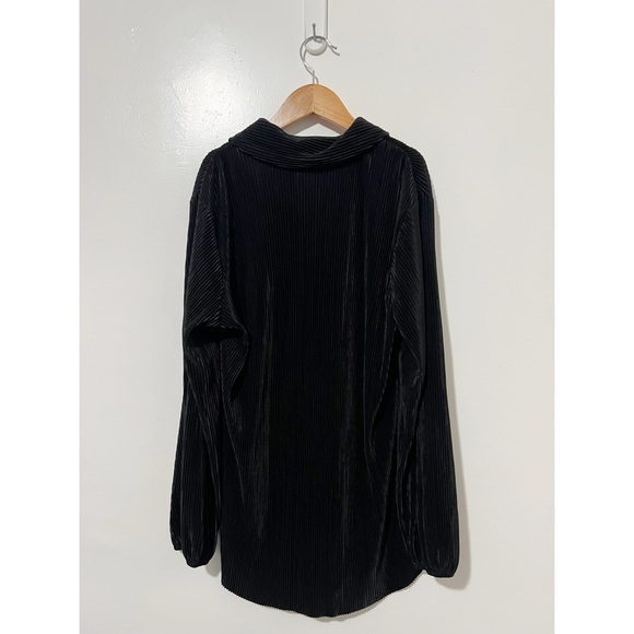Ro & De Black Ribbed Silky Collared Long Sleeve Blouse Size Medium - Picture 6 of 6